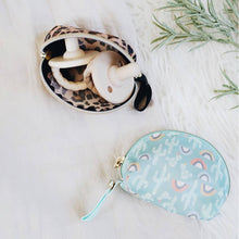 Itzy Ritzy - Everything Pouch for Pacifiers, Coins & Ear Buds