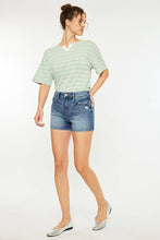 HIGH RISE MOM SHORT