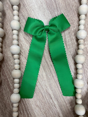 Scalloped Long Tail Bow with Alligator Clip