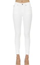 KanCan White Skinnies