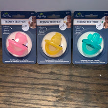 Itzy Ritzy - Teensy Teether™ Soothing Silicone Teether